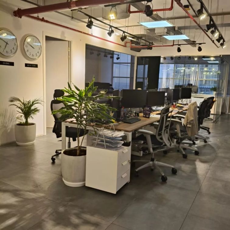 Office deep cleaning services in Dubai